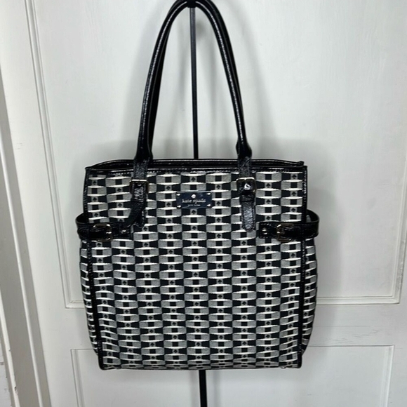 Kate Spade Large Checkered ♠️ Tote/Bag Story Book Lining HTF RARE FIND! FEW MADE - Picture 3 of 6